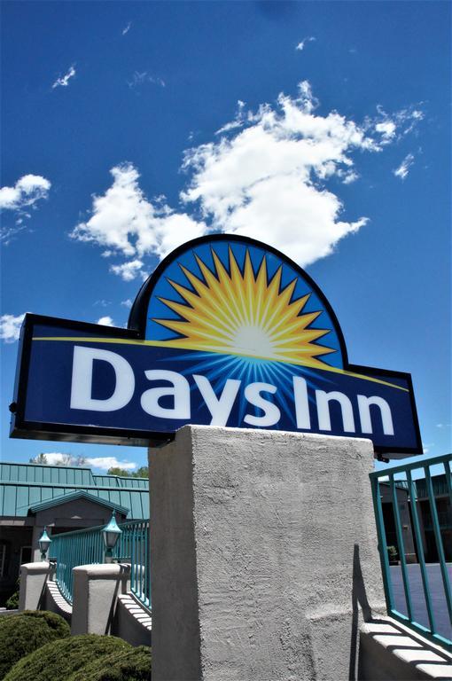Days Inn By Wyndham Дуранго Экстерьер фото
